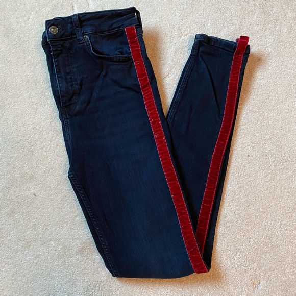 Zara velvet lined Jeans - Picture 1 of 3